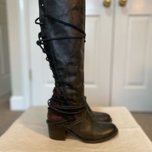 Freebird boots, lace up back, charcoal & burgundy leather, size 6, super cool!